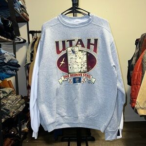 Gray Utah Graphic Men's Sweater Size Large
